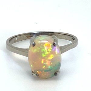 Welo Opal 2.48ct Platinum Finish Solid 925 Sterling Silver Ring